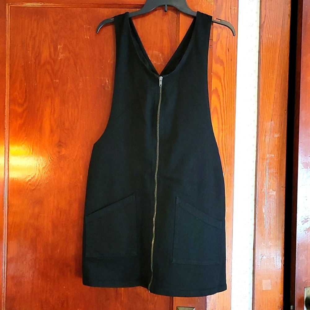 🆕️ SO Juniors Zip front Pinafore Black Dress Size Medium